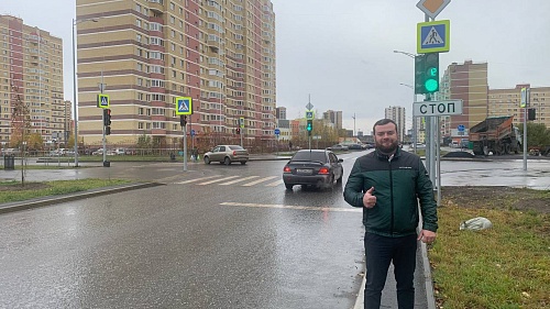 На опасном перекрестке в Ямальском-2 установили светофоры