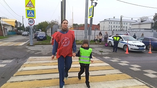 Тюменские автоинспекторы пошли в школы, вузы и ссузы