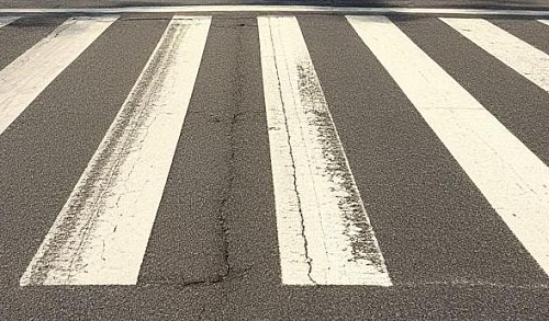 За полчаса под колеса в Новом Уренгое попали двое подростков