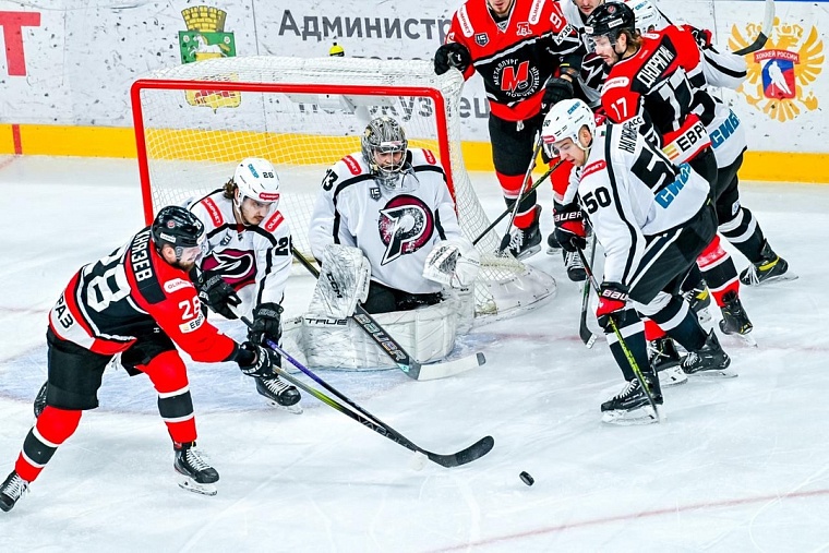 Тюменский ХК «Рубин» не смог взять реванш у «Металлурга»