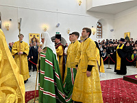 Патриарх Московский и всея Руси освящает храм Вознесения Господня в Тобольске