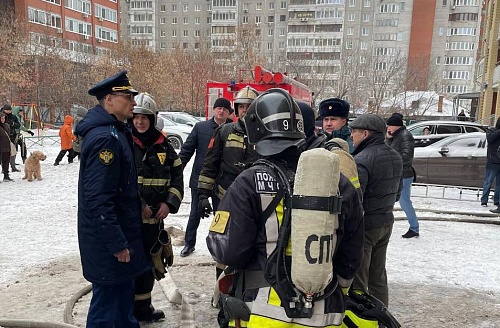 На пожаре в Тюмени спасли пятерых детей