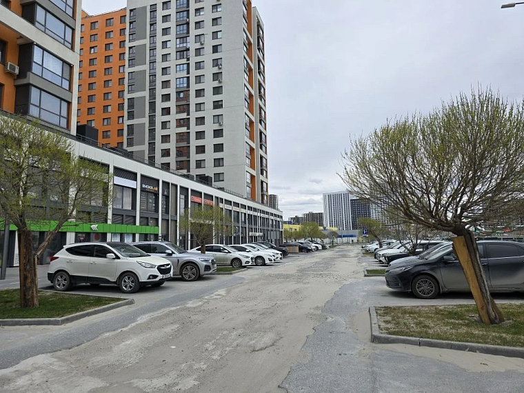 На улице Эрвье в Тюмени начинается восстановление благоустройства