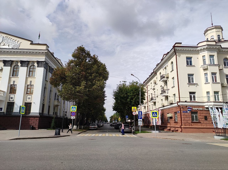 Террор, оголтелая цензура и "моря крови": от чего еще предостережет улица Володарского в Тюмени