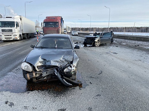 В аварии на автодороге Тюмень-Омск погибла женщина