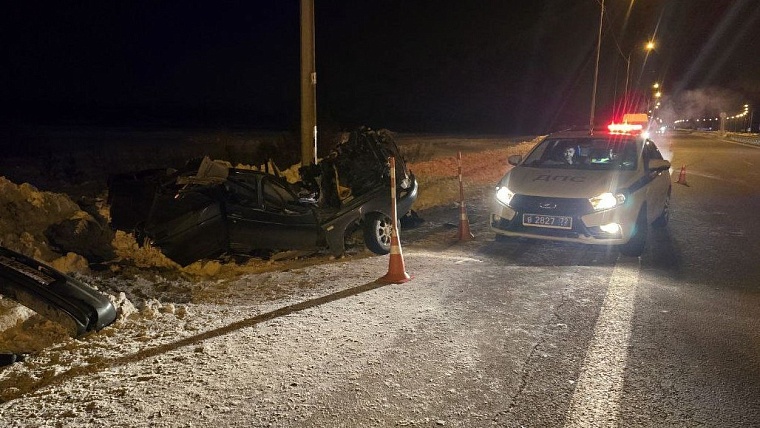 ДТП на трассе Тюмень - Ханты-Мансийск в Ярковском округе: тесть погиб, зять в больнице