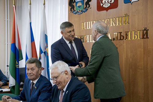 Сергей Ломовцев переизбран главой Ишимского округа