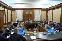 Александр Моор поручил принять ряд мер на антитеррористической комиссии