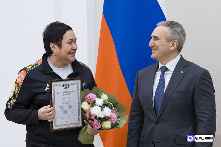 Александр Моор встретился с участниками тюменской сборной «Абилимпикса»