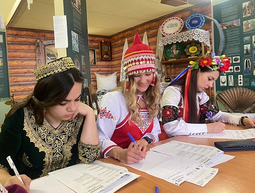 Жапондық лесбиянка порно