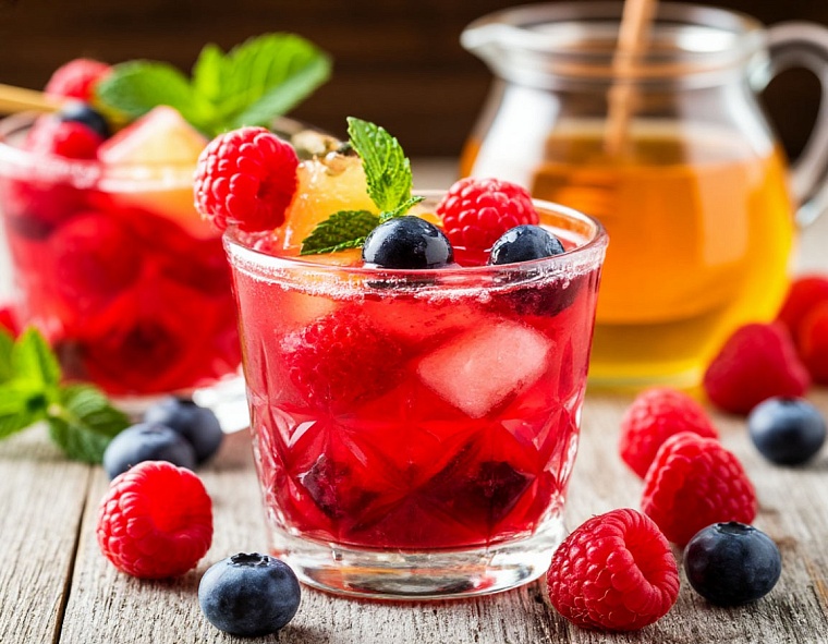 Вдохновленные летом: топ ярких идей для детокса