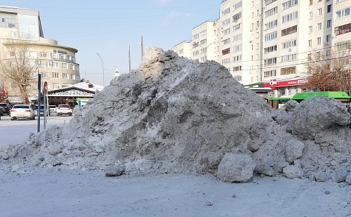 Тюменцы могут сообщить, где нужно убрать снег и сосульки