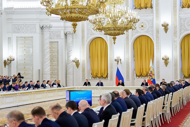 Александр Моор: Система подготовки кадров в Тюменской области активно развивается