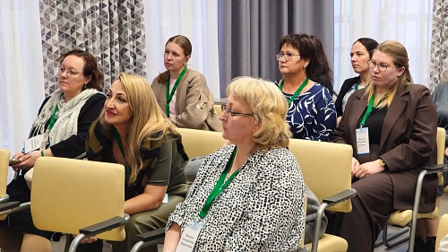 В Тюмени организовали межрегиональную стажировку для специалистов по работе с детьми