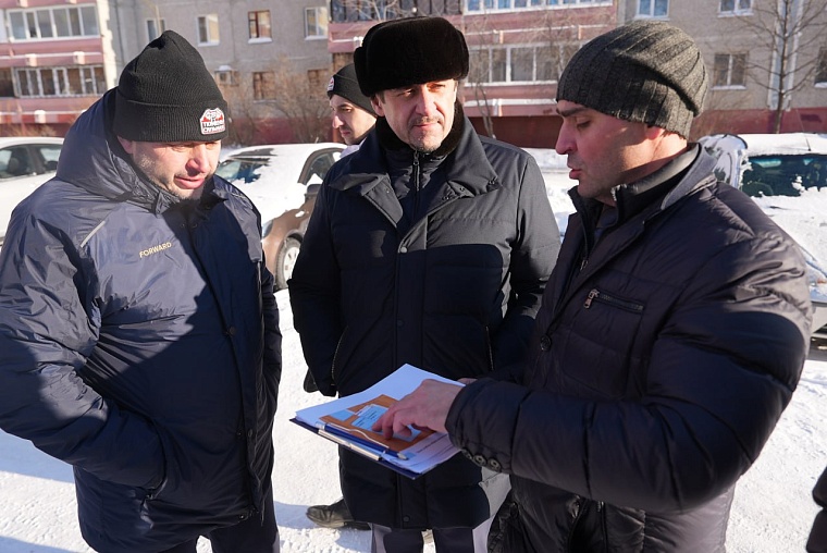 У обновленного спорткомплекса на улице Союзной в Тюмени поставят уличные тренажеры