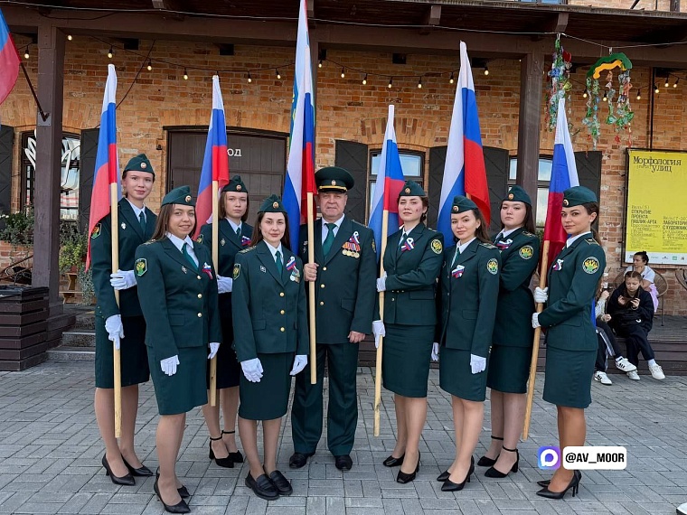 Губернатор Александр Моор поздравил с Днем таможенника Российской Федерации