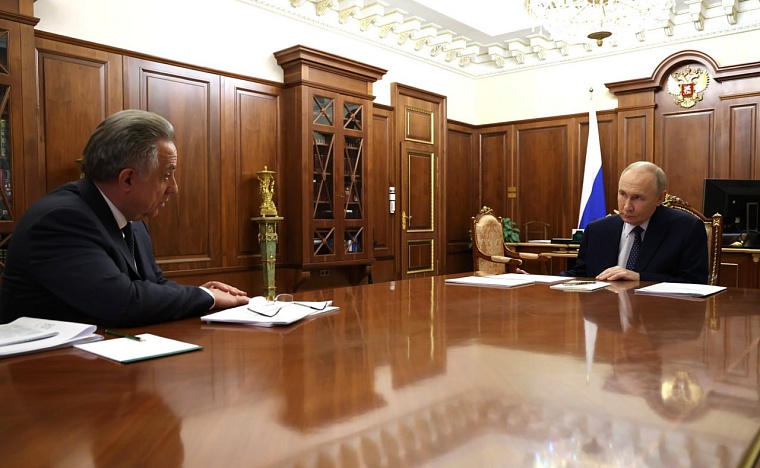 Владимир Путин похвалил Тюмень за жилищные проекты в рамках использования инфраструктурных облигаций