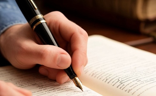 Житель Тюменского округа стал лауреатом премии Союза писателей России