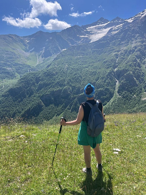 Если нужно объяснять, то не нужно объяснять...