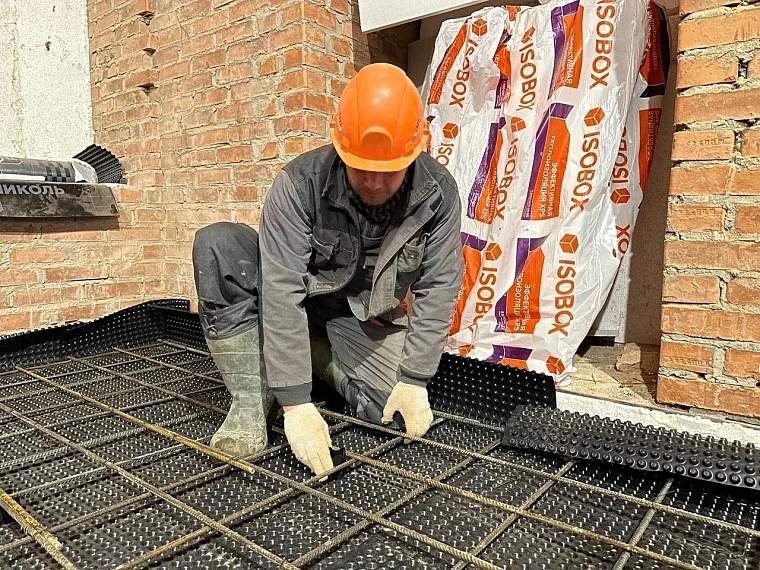 Глава Тобольска Пётр Вагин оценил темпы реставрации Дома Неводчикова