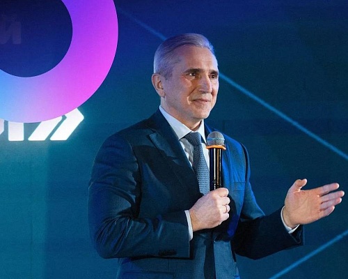 Александр Моор: Нас в MAX-канале уже больше пяти тысяч