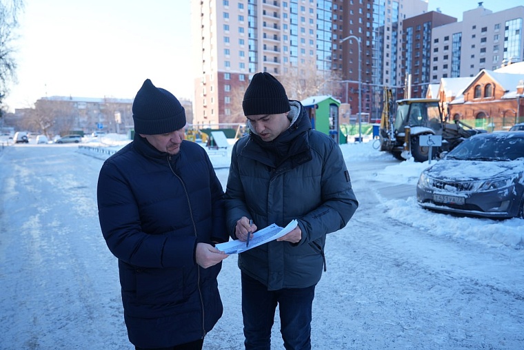 Поставили на вид: Максим Афанасьев рассказал, какие меры приняты УК по уборке дворов от снега