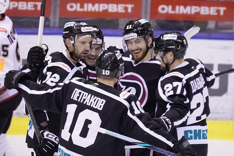 Тюменский ХК «Рубин» встретит столичные клубы