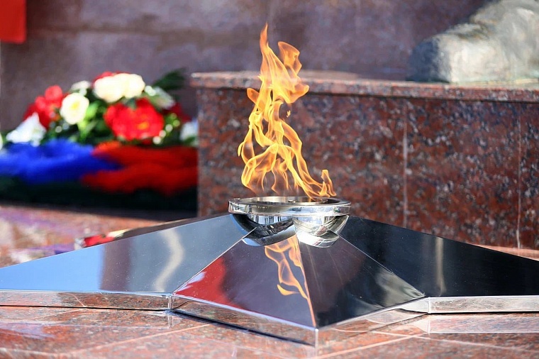 В Тюменской области ко Дню Победы привели в порядок несколько десятков памятников