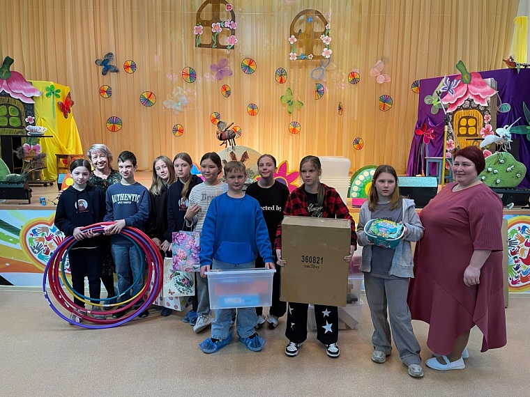 Добро без границ: еврогимназисты подарили тепло детям-инвалидам