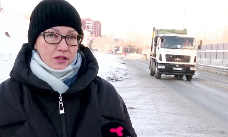 Опасный съезд на ул. Дамбовской в Тюмени уже привлек внимание ГАИ