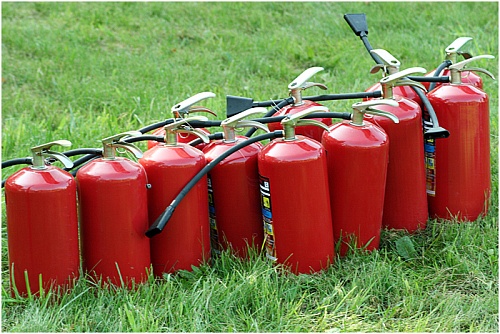 Тюменцам напомнили противопожарные правила с акцентом на майские праздники