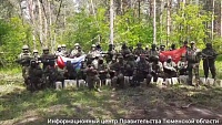 Тюменские бойцы СВО поздравили ветеранов с Днем Победы