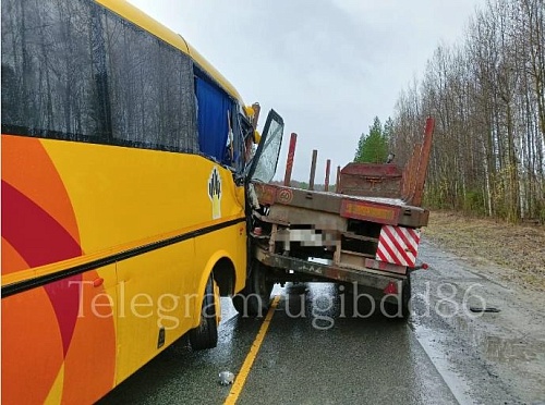 В Югре водитель автобуса спровоцировал ДТП с пострадавшими