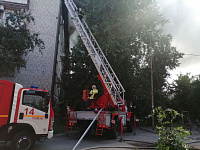 Пожар на ул. Луначарского: на месте работают 54 пожарных