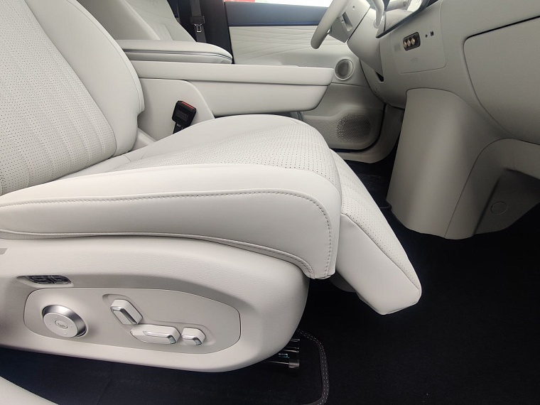 Exeed Exlantix ET: тюменский тест-драйв гибрида, который не боится Сибири