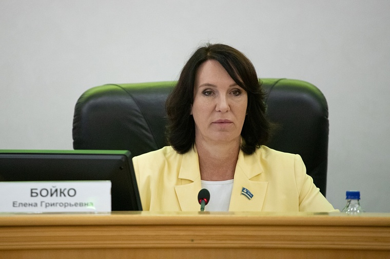 Депутаты гордумы оценили, как организованы каникулы для школьников Тюмени