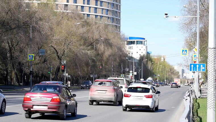 На 24 участках Тюмени заработают новые камеры фиксации нарушений ПДД