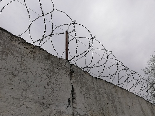 В Тюменской области двое жителей Нижневартовска получили 23 года колонии за попытку сбыта наркотиков
