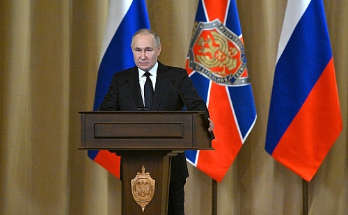Владимир Путин поручил ФСБ усилить антитеррористическую работу