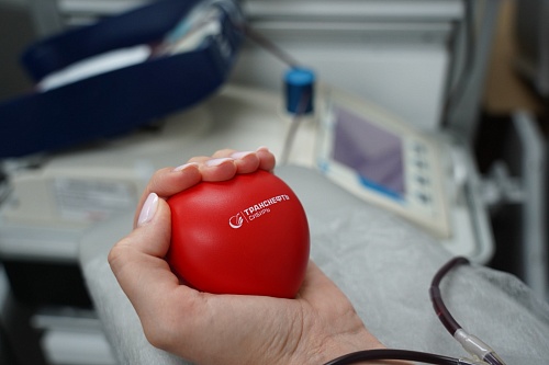 Волонтеры сдали почти 50 литров крови в ходе донорской акции