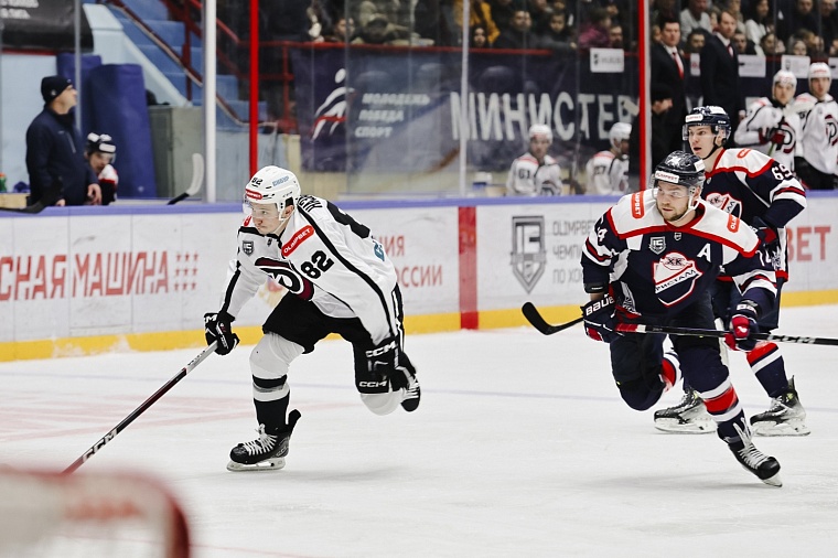 Гол Михаила Назарова из тюменского «Рубина» вошел в топ-10 ВХЛ за неделю