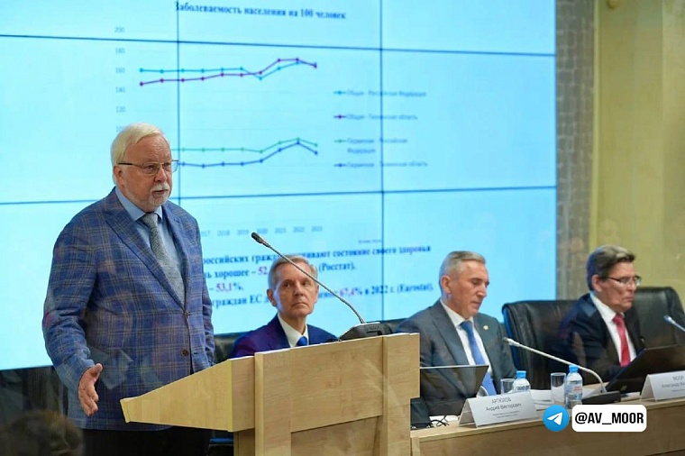 Федеральный медицинский эксперт познакомился с тюменской поликлиникой