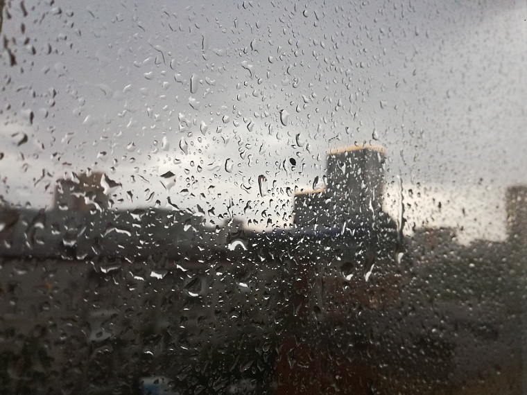 Гроза и град: в Тюменской области сообщили неблагоприятный прогноз на три дня