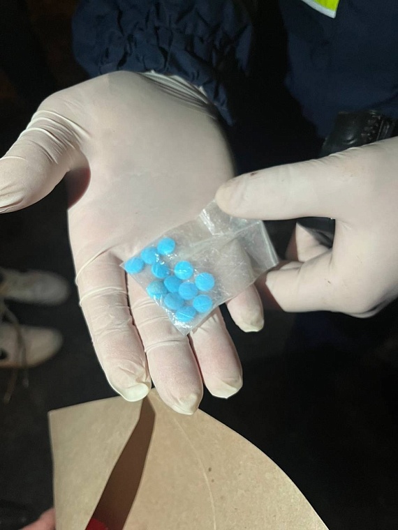 В Тюмени задержали нелегала, планировавшего открыть интернет-магазин по продаже наркотиков