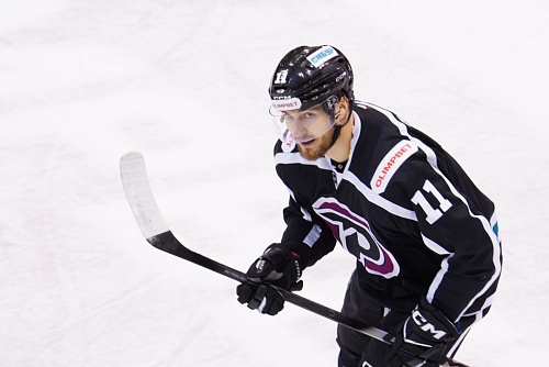 Егор Попов из тюменского «Рубина» стал лучшим защитником в ВХЛ за неделю