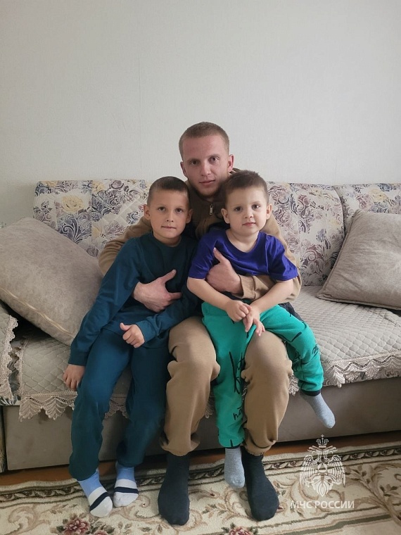 В Красноярском крае шестилетний ребенок спас всю семью на пожаре