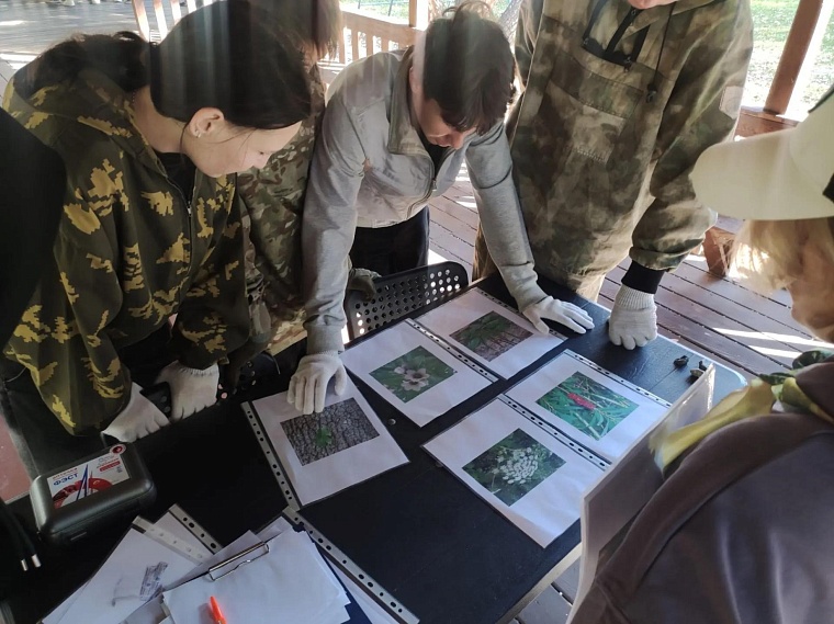 Школьники под Тюменью 27 раз потушили условный пожар и выяснили, кто лучше