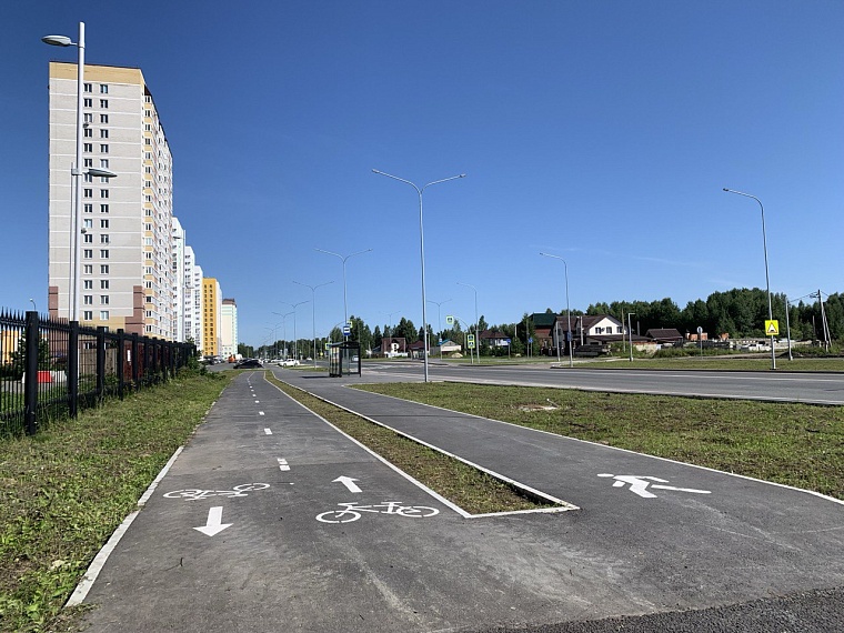 Александр Моор оценил реконструкцию проспекта Тимофея Чаркова в Тобольске