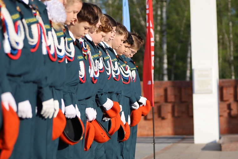 Тюменцы встретили «Рассвет Победы»