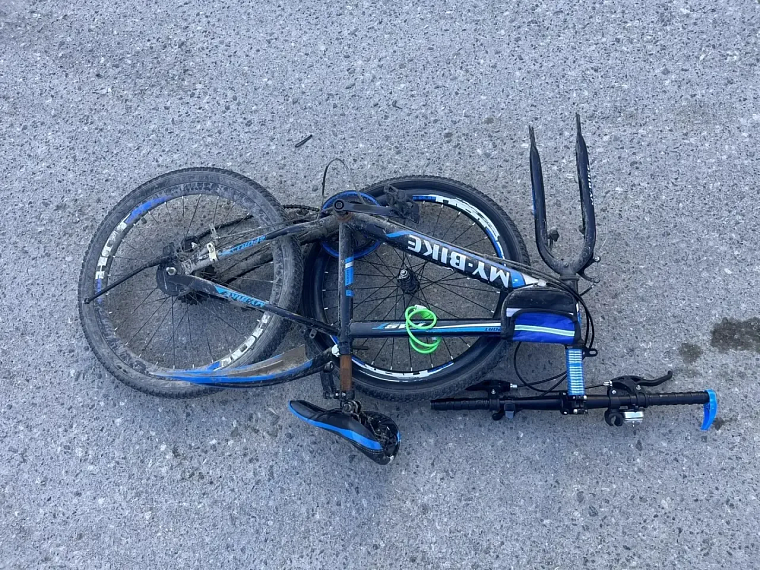 В Тюмени молодая автомобилистка сбила школьника на велосипеде